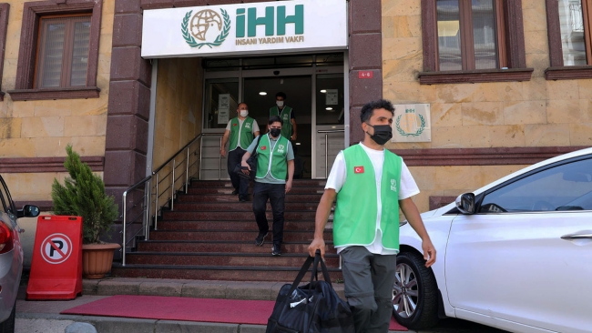 İHH ekipleri kurban bağışlarını ulaştırmak için yola çıktı